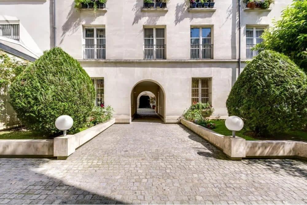 Modern And Bright 2Bd For 11 Guests In Le Marais! Apartment Paris Exterior photo
